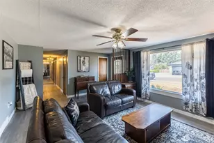 26217 SE 426th St, Enumclaw, WA 98022 - Photo 4
