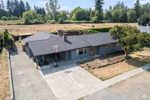 26217 SE 426th St, Enumclaw, WA 98022 - Photo 2