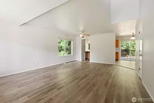 13211 89th Ave Ave Ct E, Puyallup, WA 98373 - Photo 4