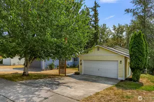 1320 Fruitland Dr, Bellingham, WA 98226 - Photo 32
