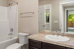 6101 167th Ave SE, Bellevue, WA 98006 - Photo 32