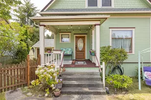220 W 11th St, Port Angeles, WA 98362 - Photo 2