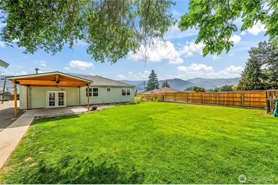 225 SE 1st Street, East Wenatchee, WA 98802 - Photo 28