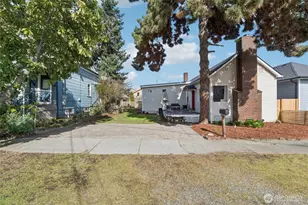 1110 S Bennett St, Seattle, WA 98108 - Photo 2