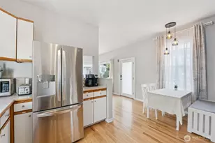1110 S Bennett St, Seattle, WA 98108 - Photo 14