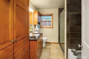 5257 36th Ave NE, Seattle, WA 98105 - Photo 16