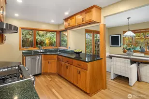 5257 36th Ave NE, Seattle, WA 98105 - Photo 12
