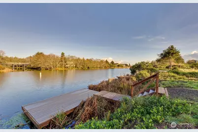1006 Point Brown Avenue SE, Ocean Shores, WA 98569 - Photo 2
