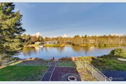 1006 Point Brown Avenue SE, Ocean Shores, WA 98569 - Photo 10