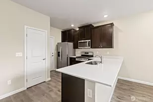 8533 55th Pl NE, Marysville, WA 98270 - Photo 12