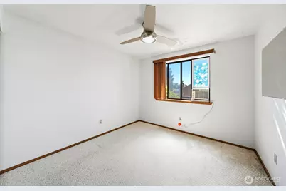 1011 N 28th Place, Renton, WA 98056 - Photo 14