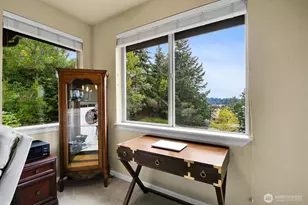 6800 132nd Pl SE, Newcastle, WA 98059 - Photo 10