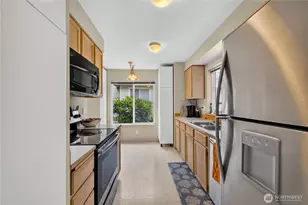 1131 115th Street SW, Everett, WA 98204 - Photo 10