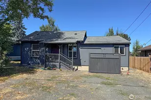1031 W Glenwood St, Port Angeles, WA 98363 - Photo 1