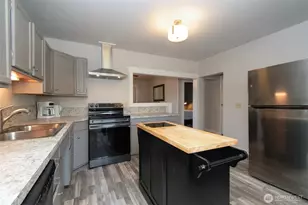 1031 W Glenwood St, Port Angeles, WA 98363 - Photo 14