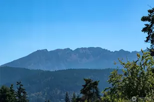 1031 W Glenwood St, Port Angeles, WA 98363 - Photo 6