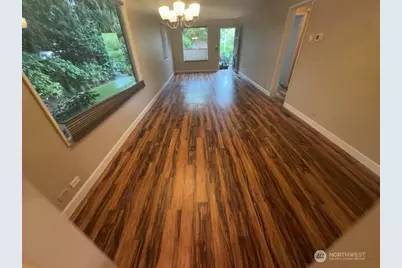 1611 Oakes Avenue, Everett, WA 98201 - Photo 4
