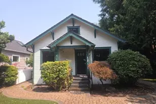 1611 Oakes Ave, Everett, WA 98201 - Photo 1