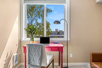 626 4th Avenue W #504, Seattle, WA 98119 - Photo 16