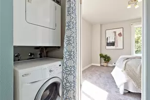 1300 University St, Seattle, WA 98101 - Photo 20