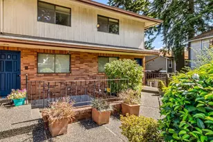 2418 Euclid Ave, Everett, WA 98203 - Photo 2