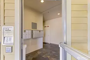 1215 Lawrence St, Port Townsend, WA 98368 - Photo 10
