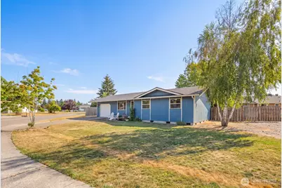535 Rosewood Drive, Buckley, WA 98321 - Photo 2