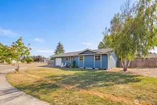535 Rosewood Dr, Buckley, WA 98321 - Photo 2