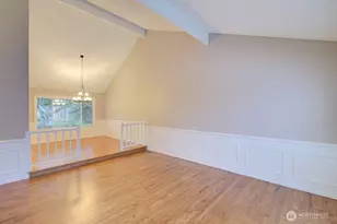 16611 NE 48th Ct, Redmond, WA 98052 - Photo 4