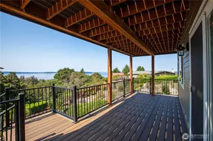 10010 76th St SW, Lakewood, WA 98498 - Photo 10