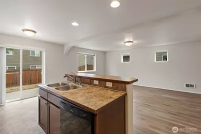 14609 46th Avenue NE, Marysville, WA 98271 - Photo 16