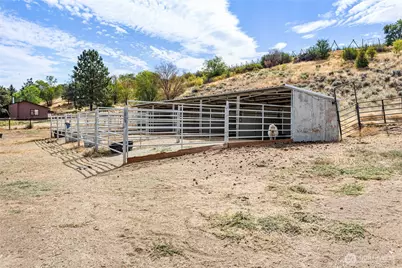 14434 Cottonwood Canyon Road, Yakima, WA 98908 - Photo 34