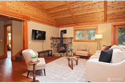 1052 Woodside Lane, Langley, WA 98260 - Photo 12