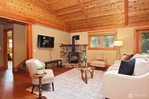 1052 Woodside Lane, Langley, WA 98260 - Photo 12