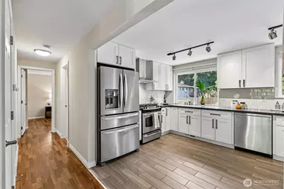 1853 N 200th Street, Shoreline, WA 98133 - Photo 10