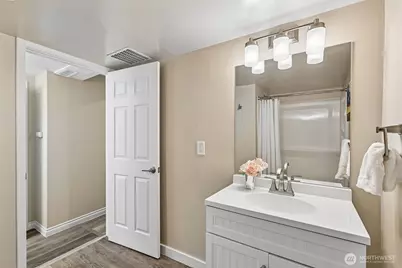 1853 N 200th Street, Shoreline, WA 98133 - Photo 28