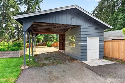 9904 122nd Street E, Puyallup, WA 98373 - Photo 32