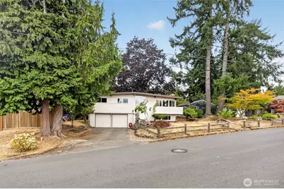 609 168th Avenue NE, Bellevue, WA 98008 - Photo 4