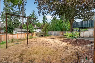 609 168th Avenue NE, Bellevue, WA 98008 - Photo 8