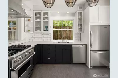 3141 Broadway E, Seattle, WA 98102 - Photo 10