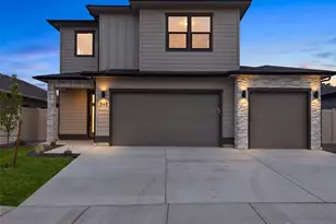 545 S Perry Ave, East Wenatchee, WA 98802 - Photo 1