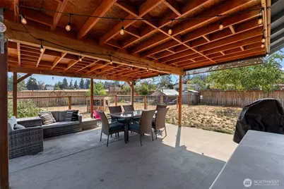 2708 180th Street E, Tacoma, WA 98445 - Photo 22