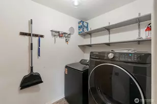 2708 180th St E, Tacoma, WA 98445 - Photo 10