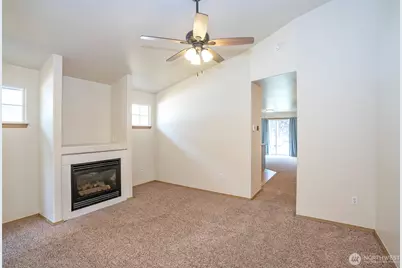 115 100th Street Ct E, Tacoma, WA 98445 - Photo 6