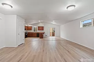 14617 46th Ave NE, Marysville, WA 98271 - Photo 8