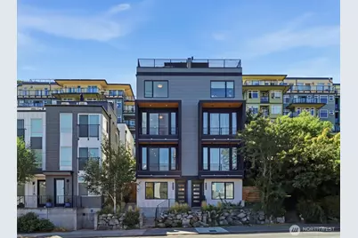 2011 Dexter Avenue N #A, Seattle, WA 98109 - Photo 2