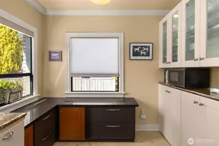 7965 Seward Park Ave S, Seattle, WA 98118 - Photo 14
