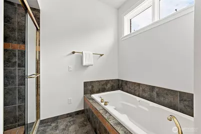 1010 Mill Avenue #302, Bellingham, WA 98225 - Photo 14