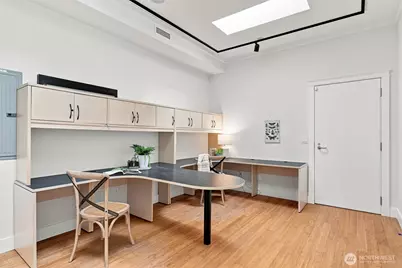 1010 Mill Avenue #302, Bellingham, WA 98225 - Photo 18