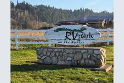 20702 190th Avenue E, Orting, WA 98360 - Photo 36